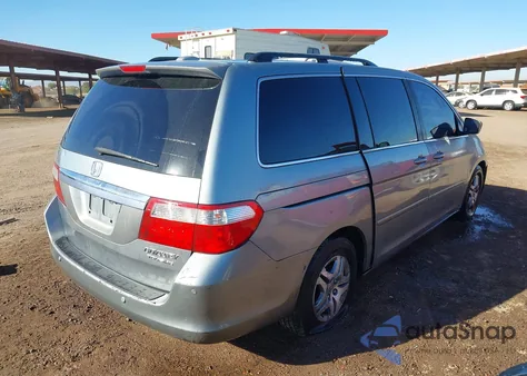 2005 Honda Odyssey Touring from USA, damaged, VIN 5FNRL38805B090642